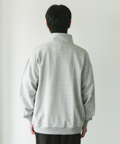 URBAN RESEARCH DOORS（アーバンリサーチドアーズ）の「commpost　反毛裏毛ハーフジップスウェット（スウェット・メンズ・TOP GRAY・M/L/XL）」の3枚目の写真