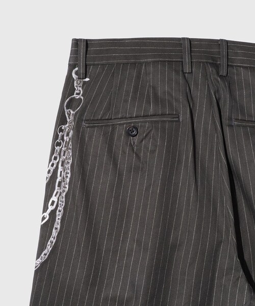 ADAM ET ROPE'（アダムエロペ）の「【TOLQ/トルク】Printed One Tuck Trousers（その他パンツ・メンズ・ブラック・2/3）」の7枚目の写真