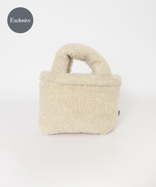 URBAN RESEARCH DOORS（アーバンリサーチドアーズ）の「『別注』Cold Breaker×DOORS　ボアバッグ（ハンドバッグ・レディース・BEIGE/CAMELLO・FREE）」の2枚目の写真