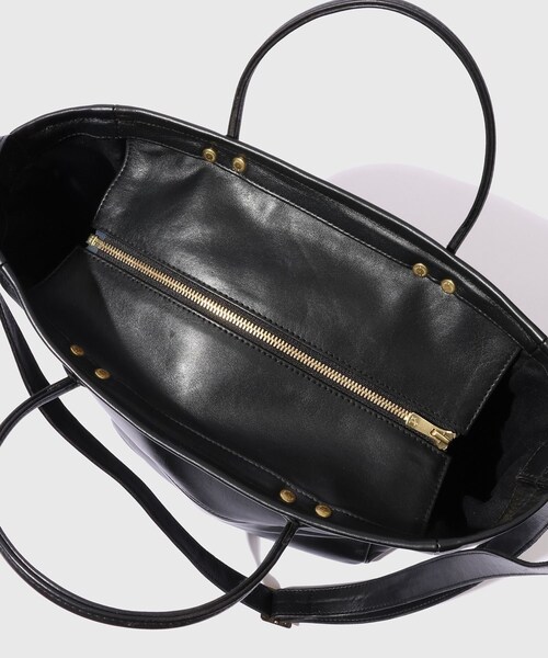 ADAM ET ROPE'（アダムエロペ）の「【CCU/シーシーユー】TOTE BAG M SIZE（トートバッグ・メンズ・ブラック・F）」の9枚目の写真