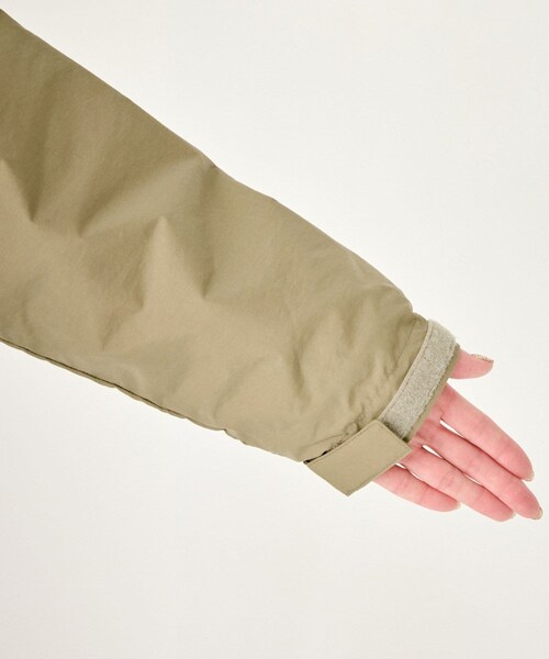 ROPE' PICNIC（ロペピクニック）の「【THE NORTH FACE/ザ・ノース・フェイス】Compact Nomad Jacket（ブルゾン・レディース・ブラック/ベージュ系・M）」の21枚目の写真