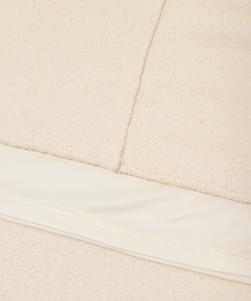 KBF（ケイビーエフ）の「Iラインニットスカート（スカート・レディース・IVORY・One）」の2枚目の写真