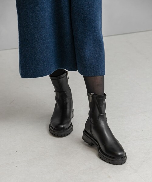 URBAN RESEARCH ROSSO（アーバンリサーチロッソ）の「Mollini　ストレッチショートブーツ（ブーツ・レディース・BLACK・36/37/38/39）」の11枚目の写真