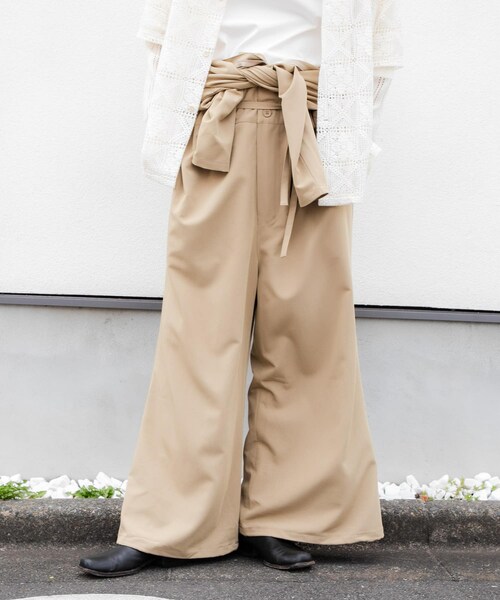 SENSE OF PLACE by URBAN RESEARCH（センスオブプレイスバイアーバンリサーチ）の「ベルトテッドジャンプスーツ（つなぎ/オールインワン・メンズ・BLACK/BEIGE・M/L）」の21枚目の写真