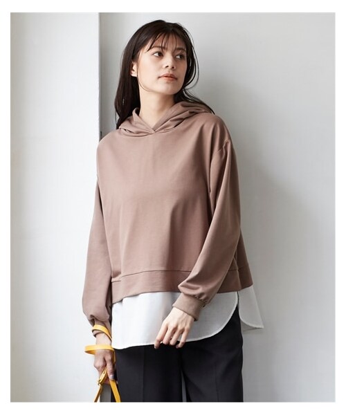 nissen（ニッセン）の「大きいサイズレイヤードビッグシルエットスウェットパーカー（パーカー・レディース・ミルクティー/ラテブラウン/杢グレー/黒/スモークピンク/スモークカーキ・L~LL相当/3L~4L相当/5L~6L相当/8L相当/10L相当）」の12枚目の写真