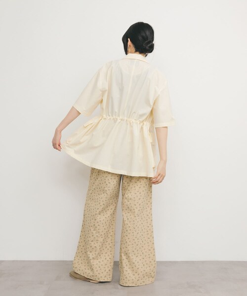 KBF(ケイビーエフ)の「ポケットディティールジャケット(テーラードジャケット・レディース・CAMEL/IVORY・one)」の5枚目の写真