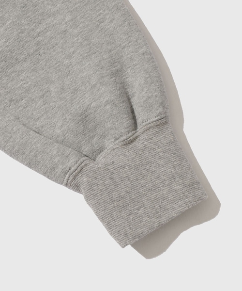 ADAM ET ROPE'（アダムエロペ）の「【KYOU/キョウ】BROTHERS Leather x Original Supima Aging Cotton Sweat（スウェット・メンズ・ブラック/グレー/オリーブ・1/2）」の13枚目の写真