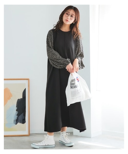 nissen（ニッセン）の「異素材使いボリューム袖カットソーロング丈ワンピース＜大きいサイズ有＞（ワンピース・レディース・チャコール×グレンチェック/黒×ギンガムチェック/ネイビー×ストライプ/黒×黒系花柄/黒×ドット/チャコールグレー×チェック/[ドロップ]ベージュ系×ベージュチェック・S/M/L/LL/3L/4L/5L/6L）」の6枚目の写真