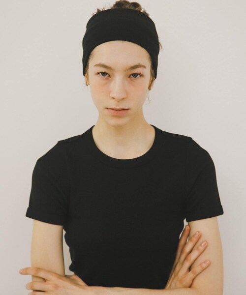 URBAN RESEARCH(アーバンリサーチ)の「decor『デコール』 Wide Hairband(ヘアバンド・レディース・CHARCOAL/BLACK/BROWN/OFF/BURGUNDY/SAX・-)」の21枚目の写真