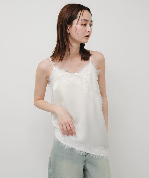 SENSE OF PLACE by URBAN RESEARCH(センスオブプレイスバイアーバンリサーチ)の「アシメヘムレースキャミソール(キャミソール・レディース・OFF WHITE/BLACK/BROWN・One)」の9枚目の写真
