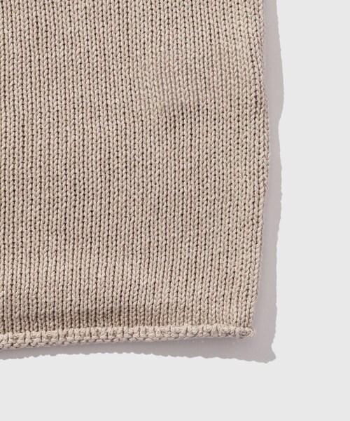 ADAM ET ROPE'(アダムエロペ)の「【AMOMENTO/アモーメント】 PAPER YARN PULLOVER(ニット/セーター・メンズ・チャコール/ベージュ・L/M)」の14枚目の写真