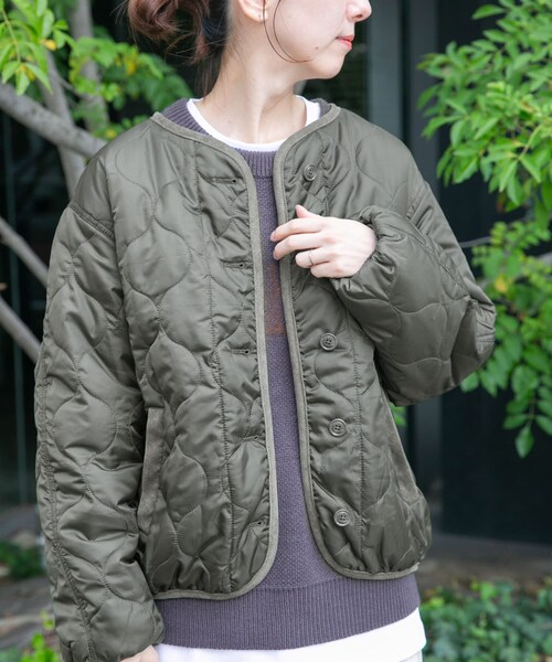 ITEMS URBANRESEARCH（アイテムズ アーバンリサーチ）の「瓢箪キルト中綿ブルゾン（その他アウター・レディース・ECRU/KHK/BLK・FREE）」の3枚目の写真