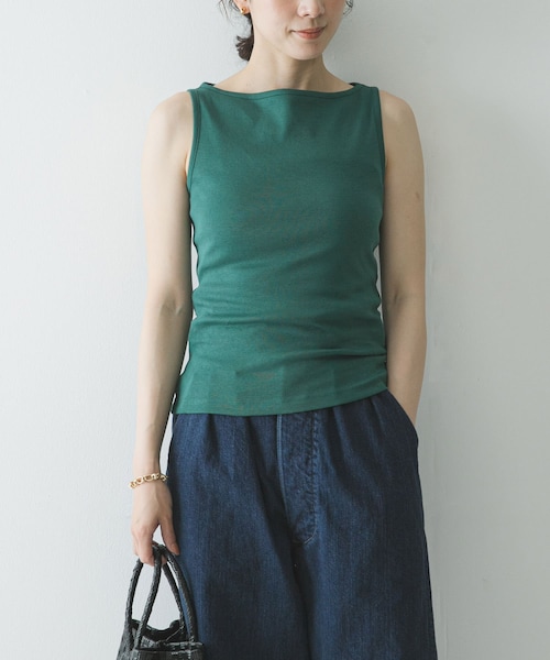 URBAN RESEARCH(アーバンリサーチ)の「FLORE FLORE TIMMI TANK(タンクトップ・レディース・BLACK/CHOCO PLUM/EVERGREEN/NAVY/MULBERRY・S)」の3枚目の写真
