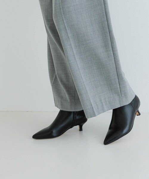 URBAN RESEARCH(アーバンリサーチ)の「ポインテッドトゥブーツ(ブーツ・レディース・BLACK/BROWN・23.5/24/24.5/25)」の8枚目の写真