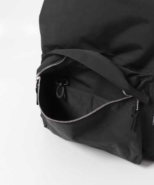 URBAN RESEARCH DOORS（アーバンリサーチドアーズ）の「STANDARD SUPPLY　DAILY DAYPACK（バックパック/リュック・メンズ・BLACK・one）」の7枚目の写真