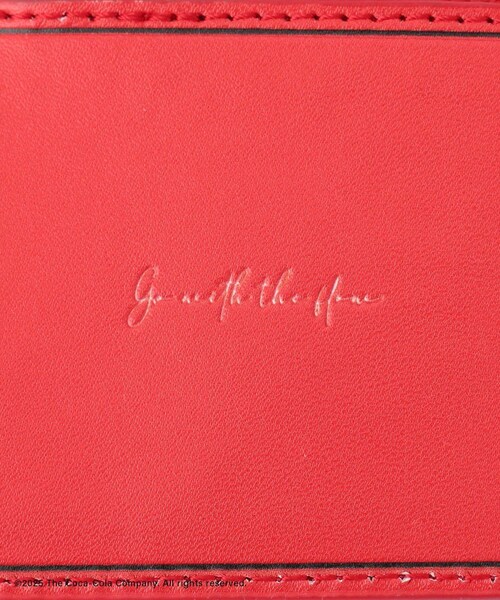 ADAM ET ROPE'（アダムエロペ）の「Coca-Cola カンチャーム（キーホルダー・レディース・レッド・F）」の6枚目の写真