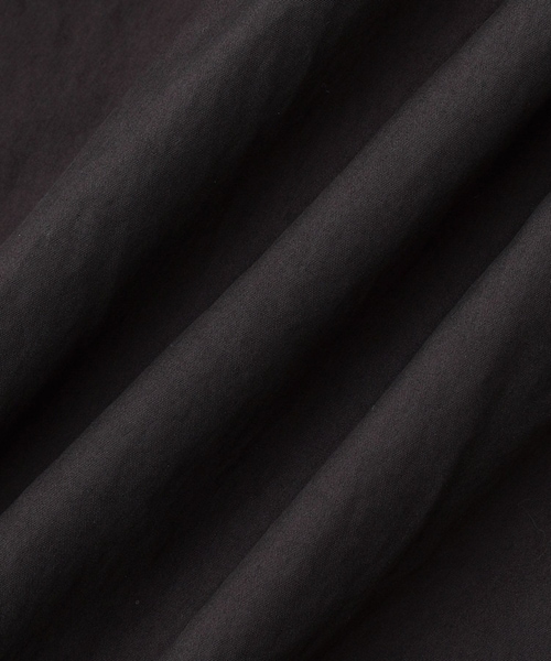 ADAM ET ROPE'(アダムエロペ)の「【AURALEE(オーラリー)】GARMENT-DYED FINX SHUTTLE WEATHER JUMPSUIT(つなぎ/オールインワン・レディース・ダークブラウン・1)」の17枚目の写真