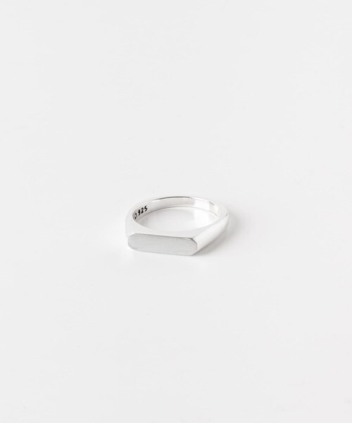 URBAN RESEARCH（アーバンリサーチ）の「XOLO　SIGNET WITH HAIR LINE R（リング・メンズ・SILVER・L）」の2枚目の写真