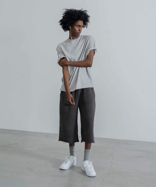 URBAN RESEARCH（アーバンリサーチ）の「dDdDdDd　FADE BUGGY SWEAT SHORTS（その他パンツ・メンズ・WHITE/BLACK/NAVY/GRAY・S/M/L/XL/XXL）」の13枚目の写真