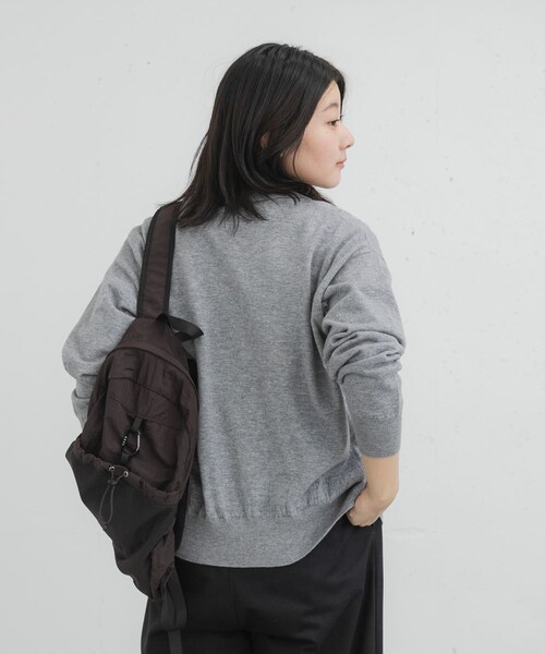 EKAL（エカル）の「ウールハイゲージニットカーディガン（カーディガン/ボレロ・レディース・ベージュ/モクグレー/ブラック・one）」の17枚目の写真