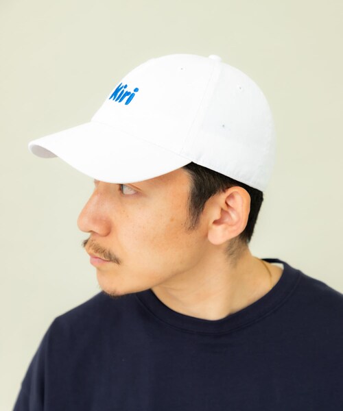 URBAN RESEARCH(アーバンリサーチ)の「『別注』Kiri×Wide Dad Logo Cap(キャップ・メンズ・NAVY/WHITE・FREE)」の4枚目の写真