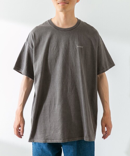 URBAN RESEARCH Sonny Label（アーバンリサーチサニーレーベル）の「『別注』PENNEYS×Sonny Label　ピグメントショートスリーブTシャツ（Tシャツ/カットソー・メンズ・ネイビー/オフ/ブルー/ブラウン/ブラック/レッド・one）」の13枚目の写真