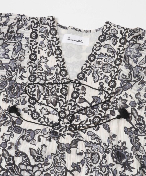 URBAN RESEARCH ROSSO（アーバンリサーチロッソ）の「sara mallika　PAISLEY FLOWER PRINT DRESS（ワンピース・レディース・BLACK/GREEN・S/M）」の7枚目の写真