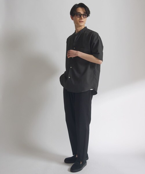 URBAN RESEARCH DOORS（アーバンリサーチドアーズ）の「『XLサイズ/WEB限定』『吸水速乾』セオアルファバンドカラーショートスリーブ シャツ（シャツ/ブラウス・メンズ・BLUE/L.GRAY/CHARCOAL/STRIPE・M/L/XL）」の12枚目の写真