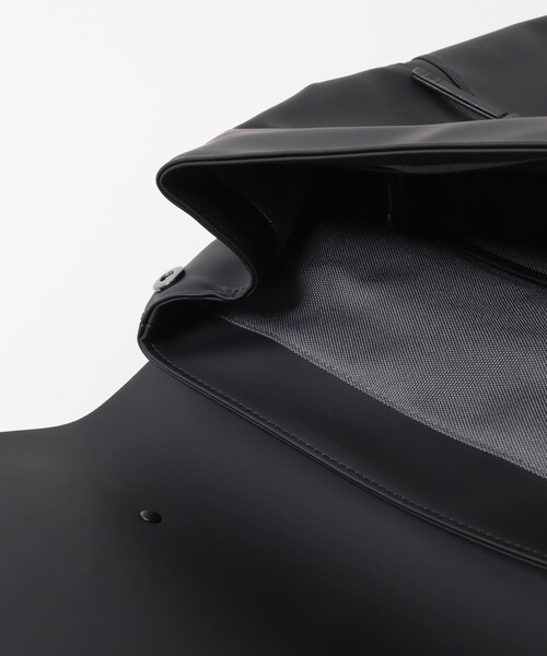 SENSE OF PLACE by URBAN RESEARCH（センスオブプレイスバイアーバンリサーチ）の「GASTON LUGA　SPLASH 2.0-13（バックパック/リュック・メンズ・BLACK/TAUPE/Lemonade・One）」の6枚目の写真