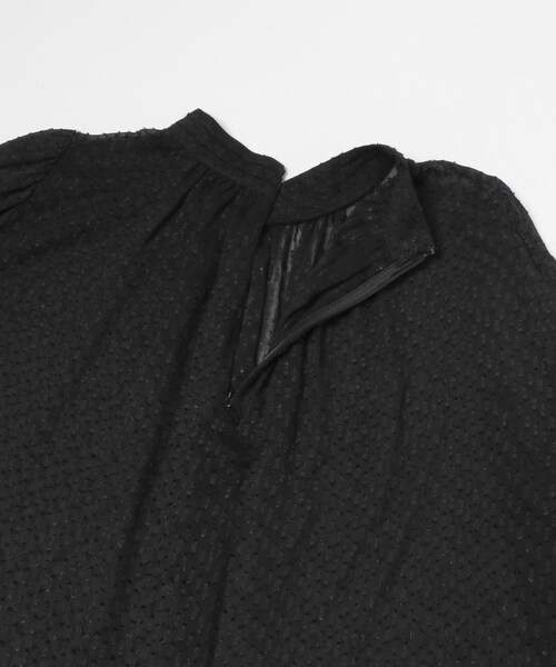 URBAN RESEARCH ROSSO（アーバンリサーチロッソ）の「ハイネックボリュームスリーブブラウス（シャツ/ブラウス・レディース・IVORY/BLACK DOT/PINK・Free）」の9枚目の写真