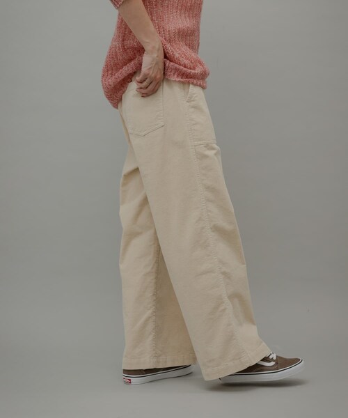 URBAN RESEARCH Sonny Label（アーバンリサーチサニーレーベル）の「コーデュロイベイカーイージーパンツ（その他パンツ・レディース・アイボリー/グレージュ/チャコール・36/38）」の4枚目の写真