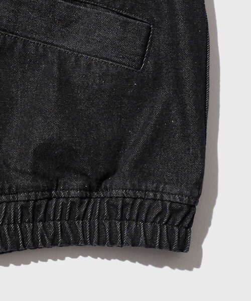 ADAM ET ROPE'(アダムエロペ)の「13oz デニムボマーブルゾン / ADAM ET ROPE' JEANS(ブルゾン・メンズ・ブラック系/ネイビー・L/M)」の21枚目の写真