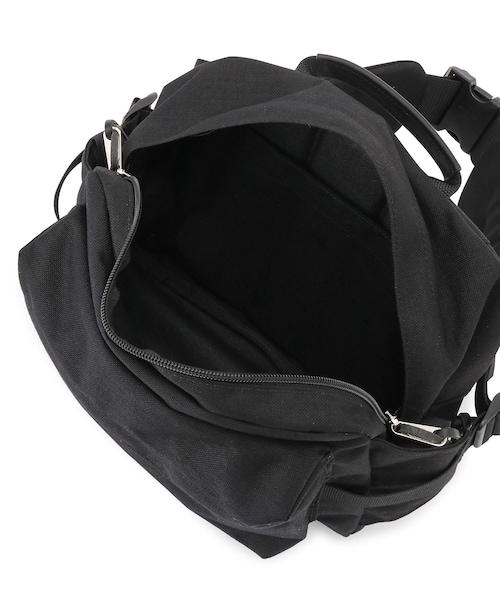ADAM ET ROPE'(アダムエロペ)の「【Aeta/アエタ】WAIST BAG M(ボディバッグ/ウエストポーチ・メンズ・ブラック・F)」の11枚目の写真