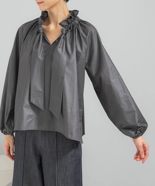 URBAN RESEARCH ROSSO（アーバンリサーチロッソ）の「フリルネックシャツブラウス（シャツ/ブラウス・レディース・WHITE/L/PURPLE/CHARCOAL・Free）」の22枚目の写真