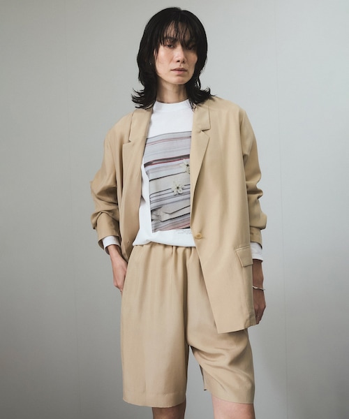 ADAM ET ROPE'（アダムエロペ）の「[25SS]GENTLE SILK ジャケット【セットアップ対応・洗える】（テーラードジャケット・レディース・ブラック/ベージュ/ブルー・F）」の9枚目の写真