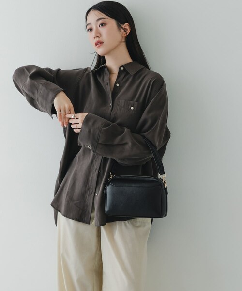 RODE SKO（ロデスコ）の「フロントポケットショルダーバッグ（ショルダーバッグ・レディース・BLACK/BEIGE/BLUE/GRAY・One）」の9枚目の写真