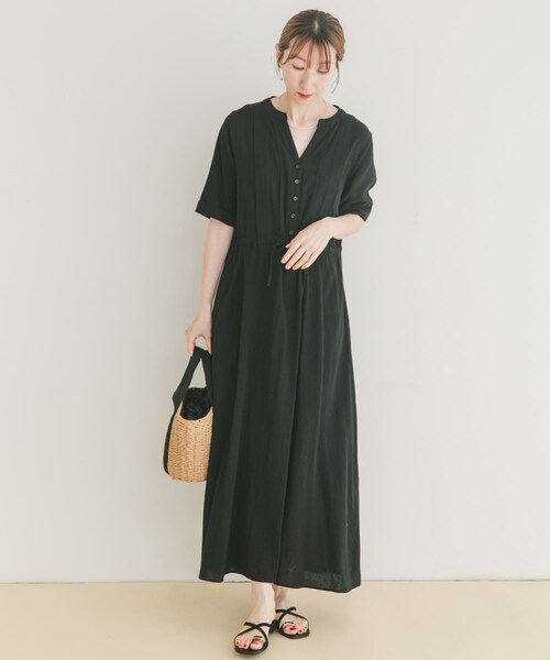 ITEMS URBANRESEARCH（アイテムズ アーバンリサーチ）の「ドライコットンタックワンピース（ワンピース・レディース・MOC/RED/BLK・FREE）」の7枚目の写真