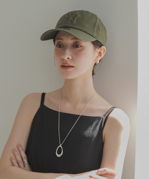 URBAN RESEARCH(アーバンリサーチ)の「『別注』New Era×URBAN RESEARCH CASUAL CLASSIC(キャップ・レディース・GRAPHITE/ASH BROWN/NEW OLIVE/PIN ROUGE・-)」の21枚目の写真