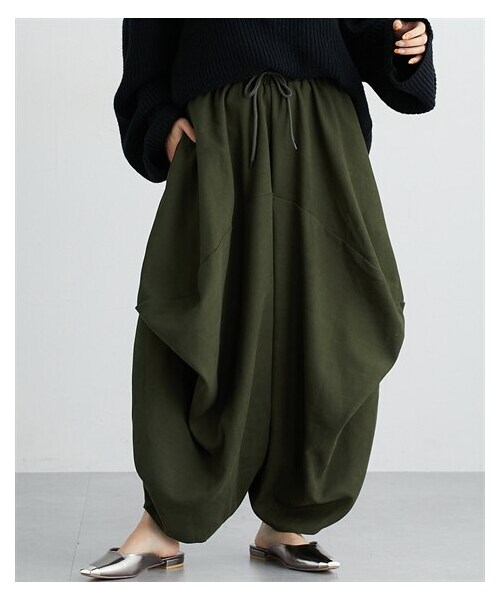 nissen（ニッセン）の「ツイル起毛ゆったりサイズ変形タックサルエルパンツ　［Soiunique］（パンツ・レディース・ブラック/チャコール/カーキ・1(M~L)/2(L~LL)/M/L）」の15枚目の写真