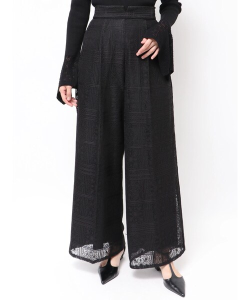 LAGUNAMOON（ラグナムーン）の「タイルパターンレースワイドパンツ（その他パンツ・レディース・ホワイト/ブラック・S/M）」の4枚目の写真
