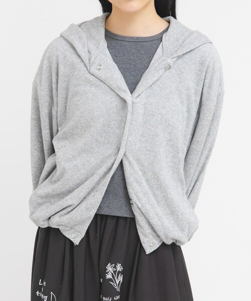 KBF（ケイビーエフ）の「リングドットパイルフーディー（パーカー・レディース・IVORY/TOP GRAY/KHAKI・One）」の14枚目の写真