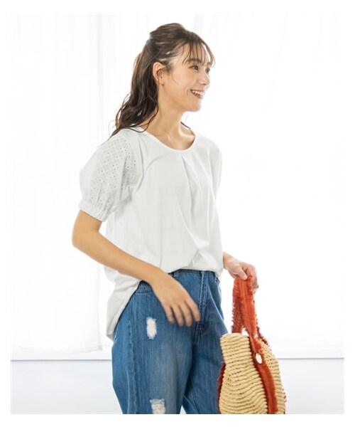 nissen（ニッセン）の「大きいサイズ　５分袖コットンレース切替カットソーチュニック（チュニック・レディース・ライムグリーン系/ネイビー系/オフホワイト系/ブラウン系・L/LL/3L/4L/5L/6L/8L/10L）」の5枚目の写真