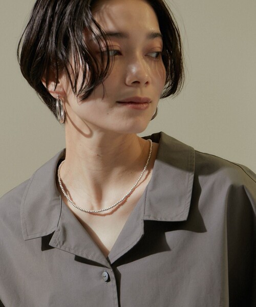 ADAM ET ROPE'（アダムエロペ）の「【J'aDoRe・店舗限定】【ERICKA NICOLAS BEGAY】ナバホパールネックレス3mm/45cm（ネックレス・レディース・シルバー・F）」の9枚目の写真