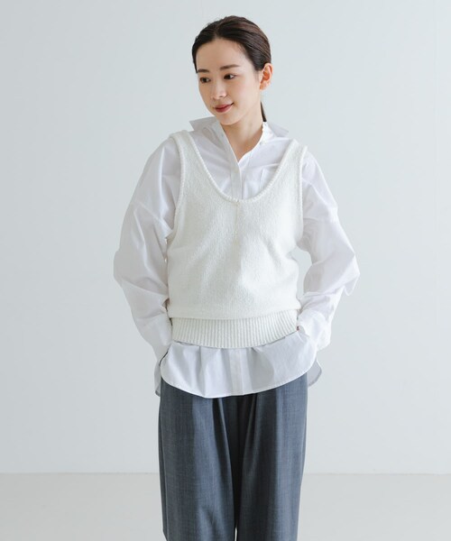 URBAN RESEARCH(アーバンリサーチ)の「ブロードオーバーシャツ(Tシャツ/カットソー・レディース・L.BLUE/OFF・FREE/Free)」の7枚目の写真