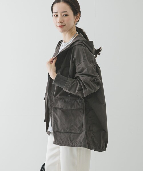 URBAN RESEARCH（アーバンリサーチ）の「コットンナイロンマウンテンパーカー（マウンテンパーカー・レディース・BLACK/CHARCOAL/BEIGE・FREE）」の21枚目の写真