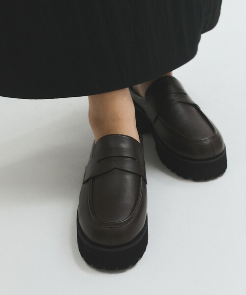 ADAM ET ROPE'(アダムエロペ)の「【サステナブル】ラウンドローファークロッグ(ローファー・レディース・ブラック/ダークブラウン・36.0/37.0/38.0)」の12枚目の写真