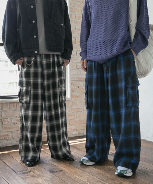 SENSE OF PLACE by URBAN RESEARCH(センスオブプレイスバイアーバンリサーチ)の「オンブレーチェックカーゴパンツ(その他パンツ・メンズ・BLACK/BLUE・M/L)」の16枚目の写真