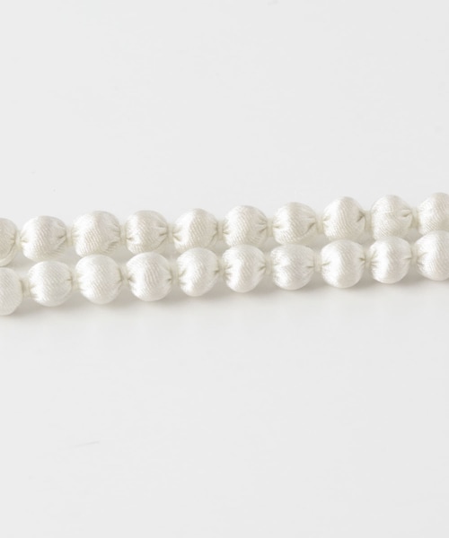 かぐれ（カグレ）の「CITRUS　GUDLI NECKLACE（ネックレス・レディース・Black/Ecru/L Grey・0）」の10枚目の写真