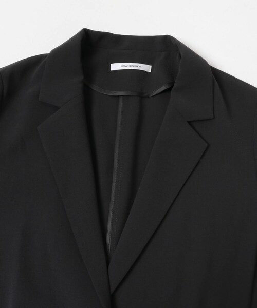URBAN RESEARCH（アーバンリサーチ）の「『UR TECH DRYLUXE』ハーフスリーブジャケット（テーラードジャケット・レディース・BEIGE/BLACK・Free）」の11枚目の写真