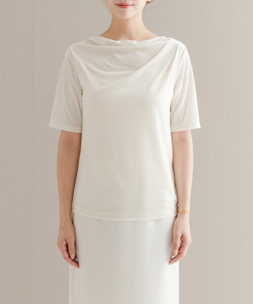 URBAN RESEARCH ROSSO（アーバンリサーチロッソ）の「シアーストレッチベロアカットソー（Tシャツ/カットソー・レディース・OFF/CH/LACQUER・FREE）」の11枚目の写真